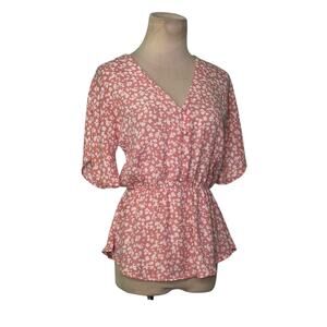 Sienna Sky pale pink floral short sleeves blouse size XS
